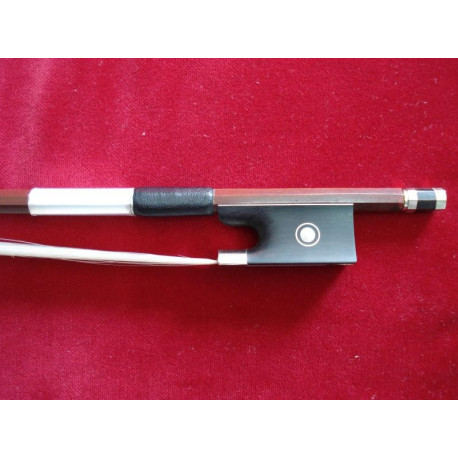 Smyczek skrzypcowy z drewna brazylijskiego ośmiokątny 3/4