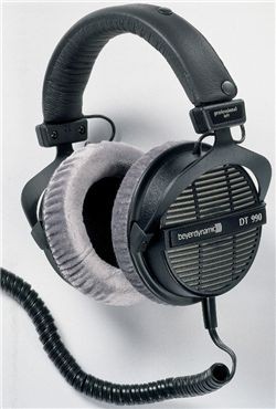 beyerdynamic DT 990 PRO