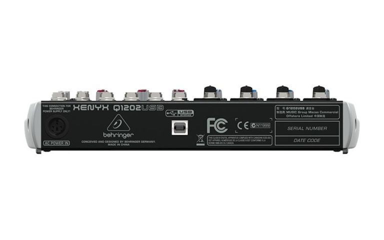 Behringer XENYX Q1202USB