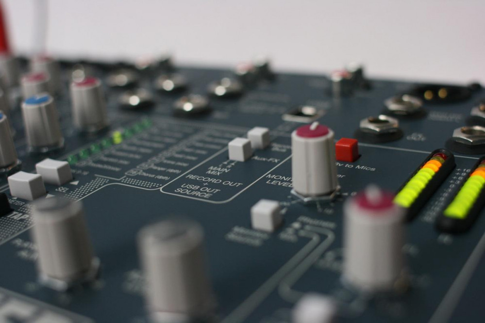 Allen&Heath ZED60 10FX mikser dźwięku z efektem