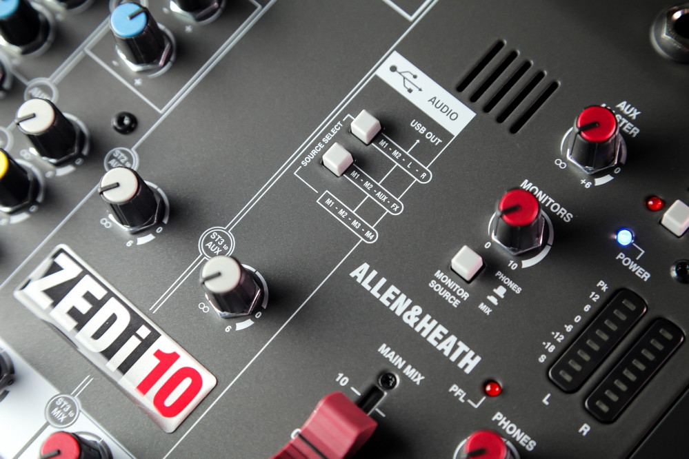 Allen&Heath ZEDi 10 mikser / interfejs audio USB