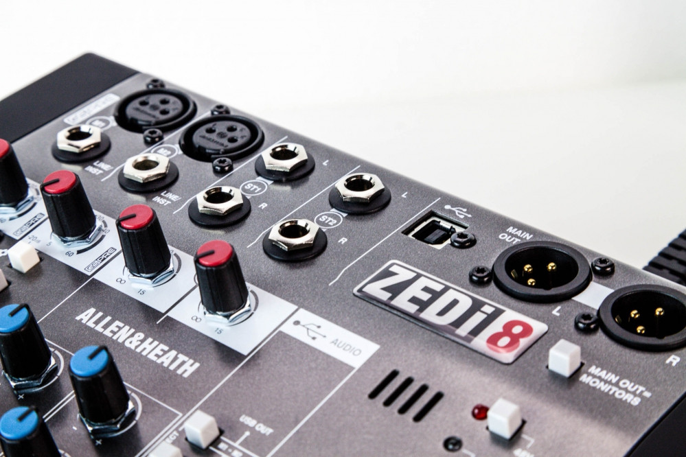 Allen&Heath ZEDi 8 mikser / interfejs audio USB