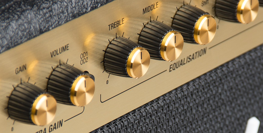 Marshall DSL 40CR - Lampowe kombo gitarowe