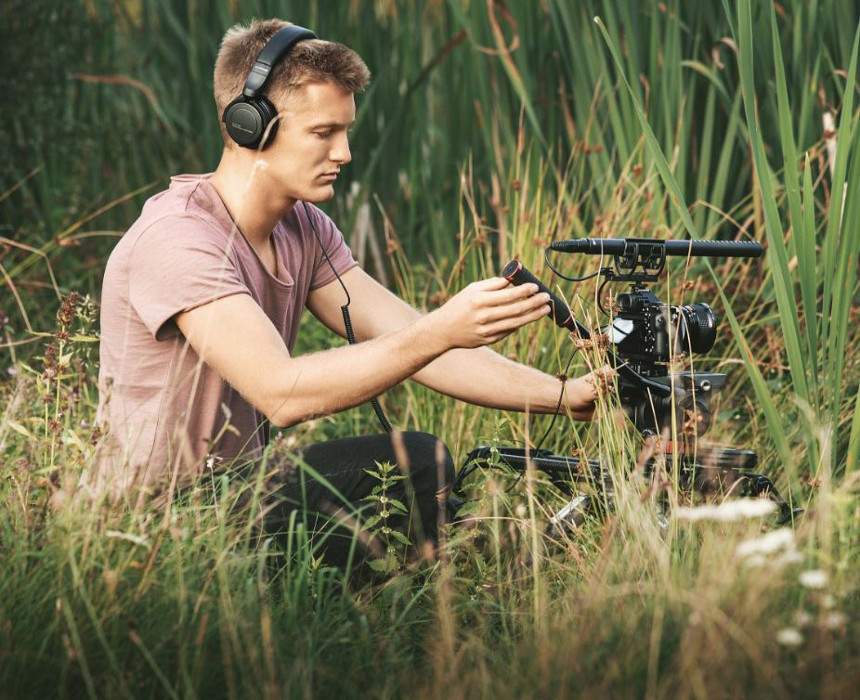 Beyerdynamic DT 240 PRO (DT240PRO) - Słuchawki nauszne zamknięte
