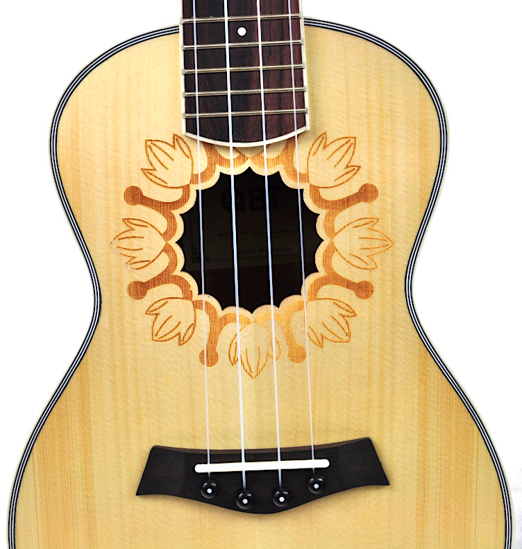 QBT U23Q-SPRUCE - Ukulele koncertowe ze świerku i mahoniu w komplecie z pokrowcem