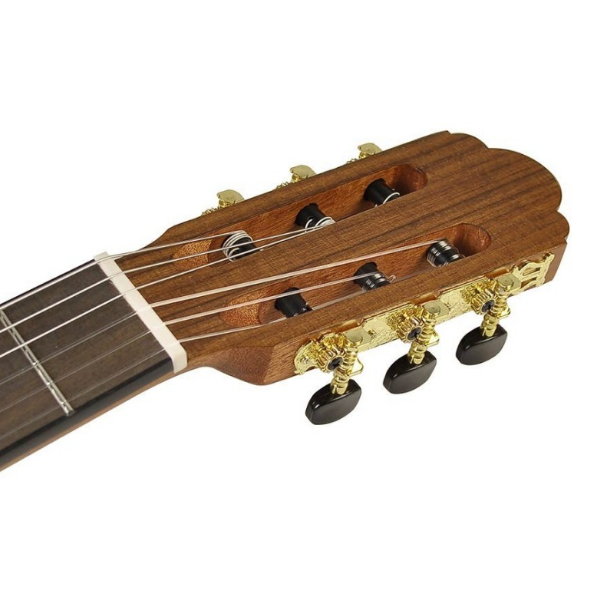 Salvador Cortez CS-244 model 4/4 - gitara klasyczna