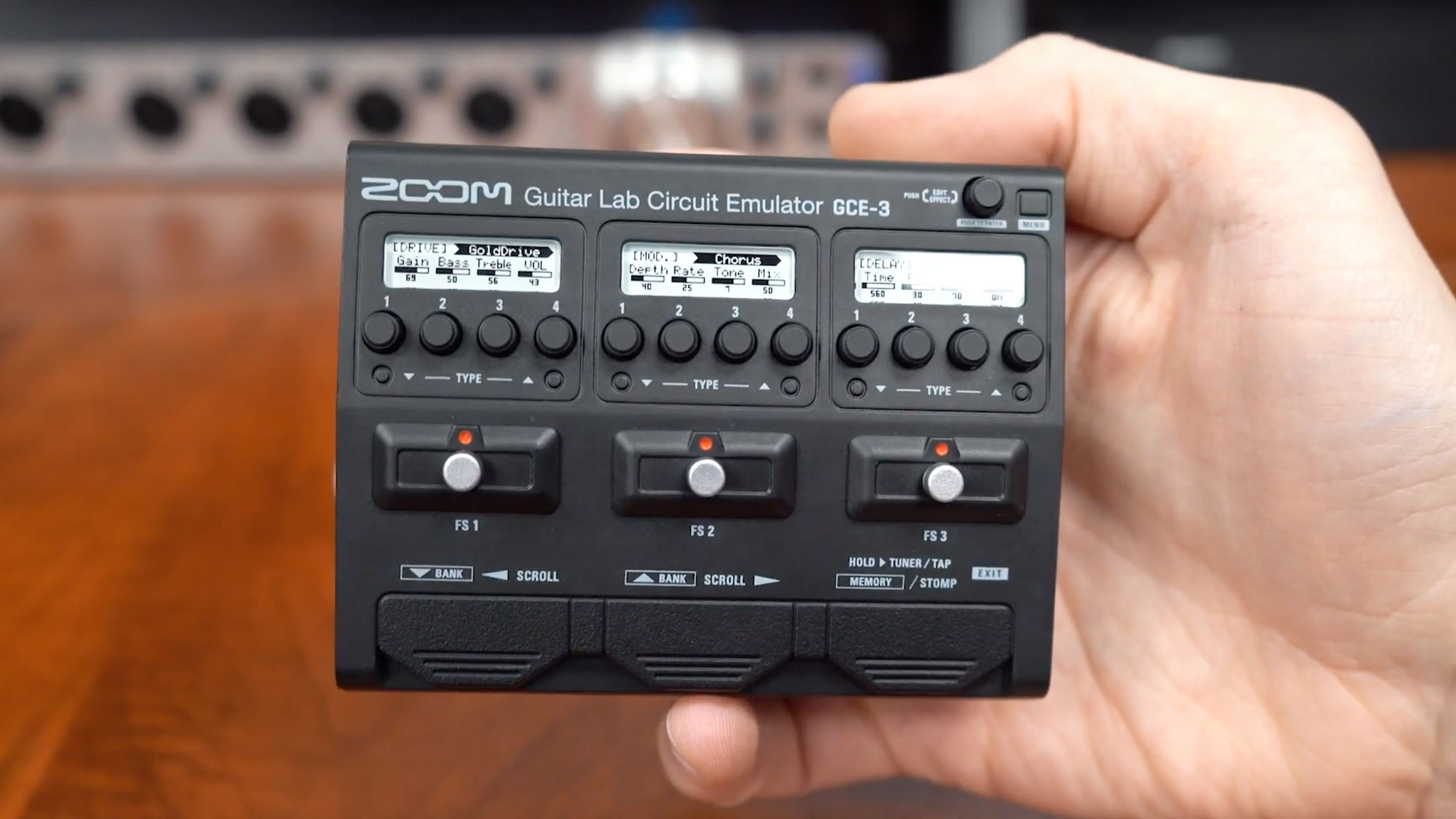 Zoom GCE-3 - kompaktowa stacja robocza dla gitarzystów