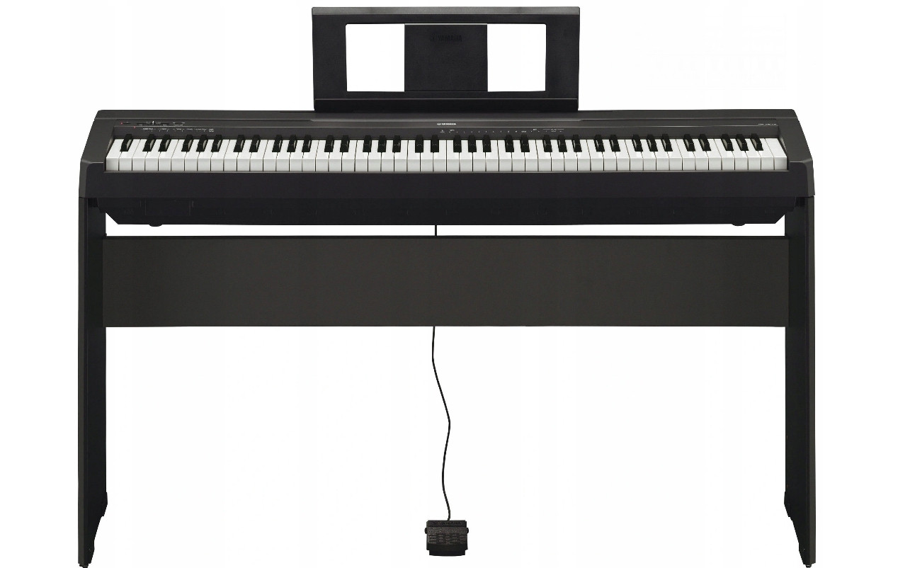 Yamaha P-35B
