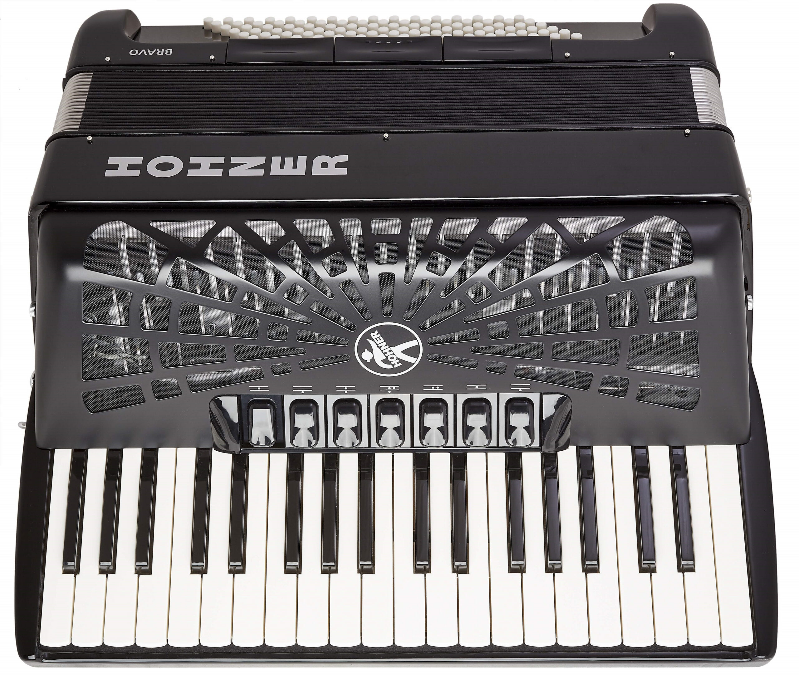 HOHNER BRAVO III AKORDEON 96-basowy z gig-bagiem w komplecie