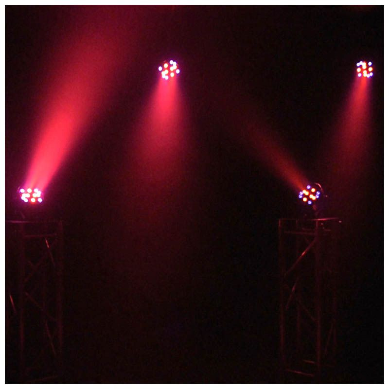 LIGHT4ME BLACK PAR 30x3W RGBA-UV LED reflektor sceniczny estradowy lekki ultrafiolet