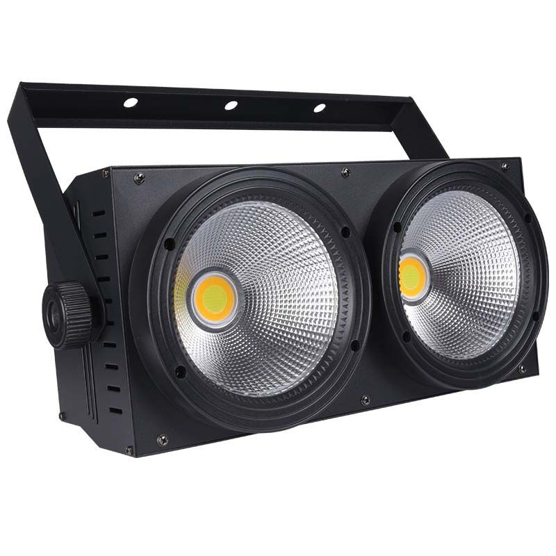 LIGHT4ME BLINDER LED 2x100W Oświetlacz sceniczny reflektor stroboskop