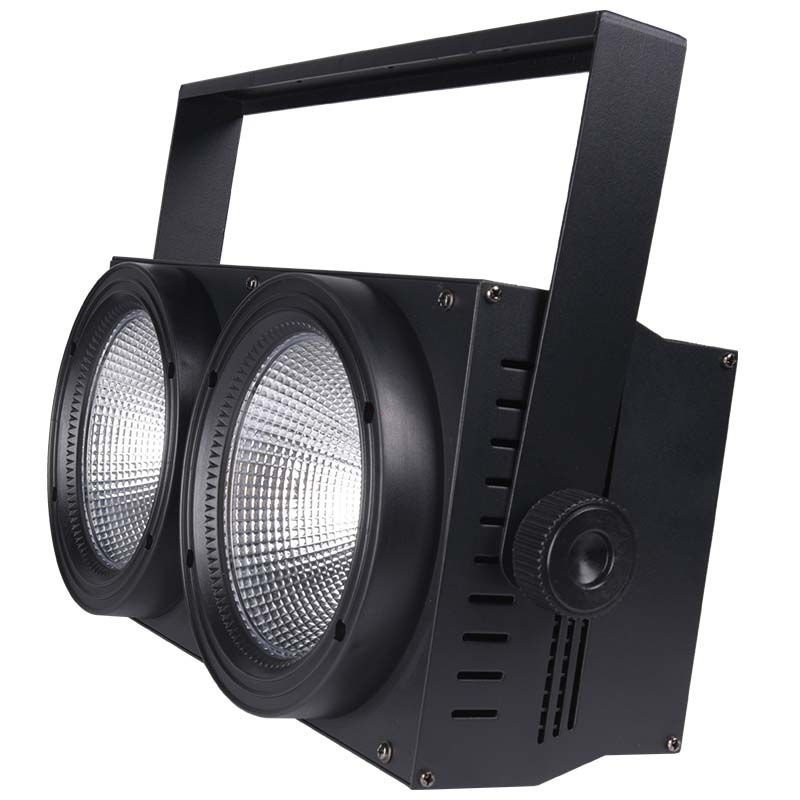 LIGHT4ME BLINDER LED 2x100W Oświetlacz sceniczny reflektor stroboskop