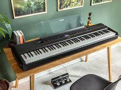 Yamaha P-225 B - pianino cyfrowe + zestaw pedałów Yamaha FC-35