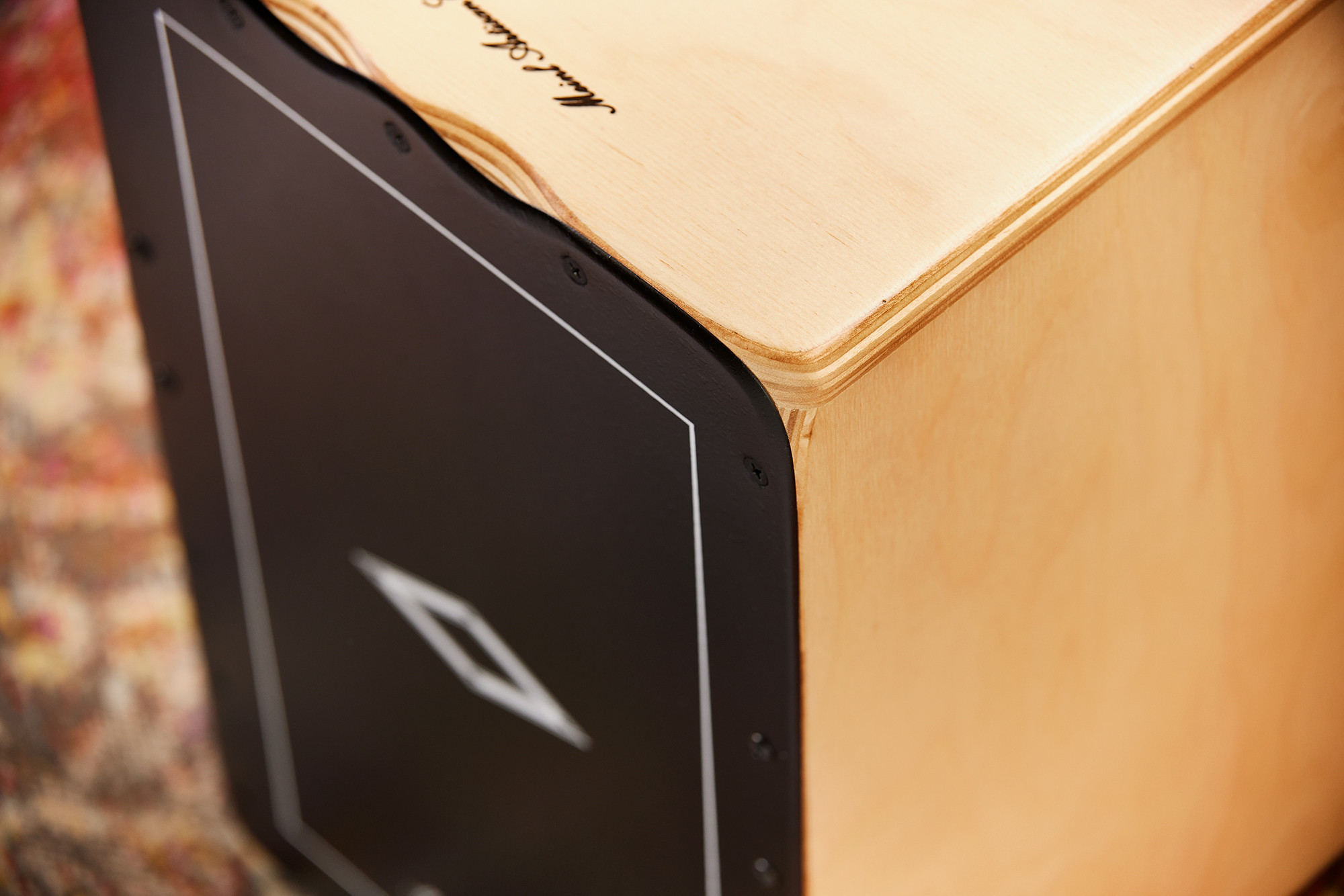 MEINL Percussion Artisan Edition Pickup Cajon Soleá Line Dark Olive Burst - cajon PAESLDOB