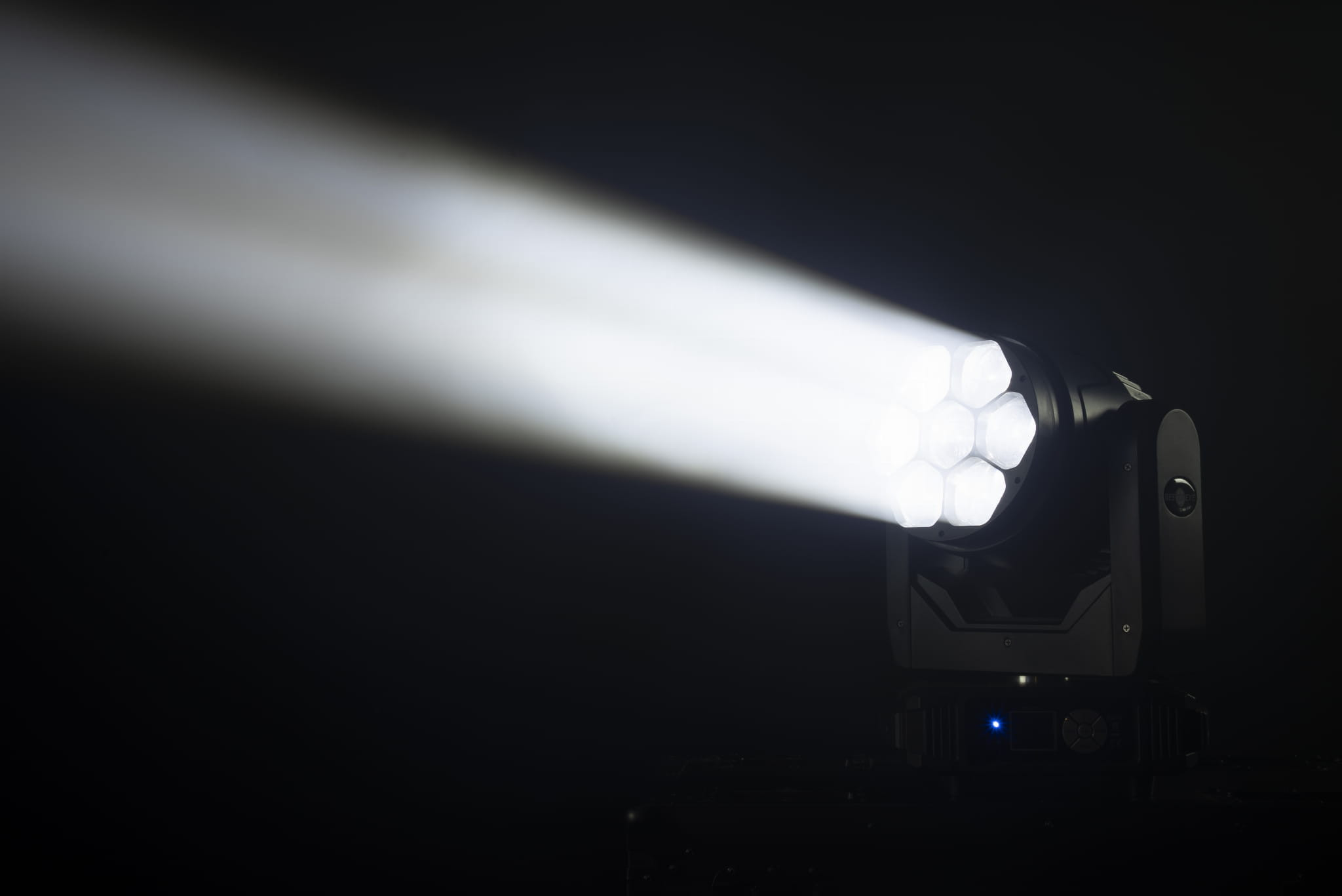 WASH-BE LED 740 PRO Flash - Głowica ruchoma LED