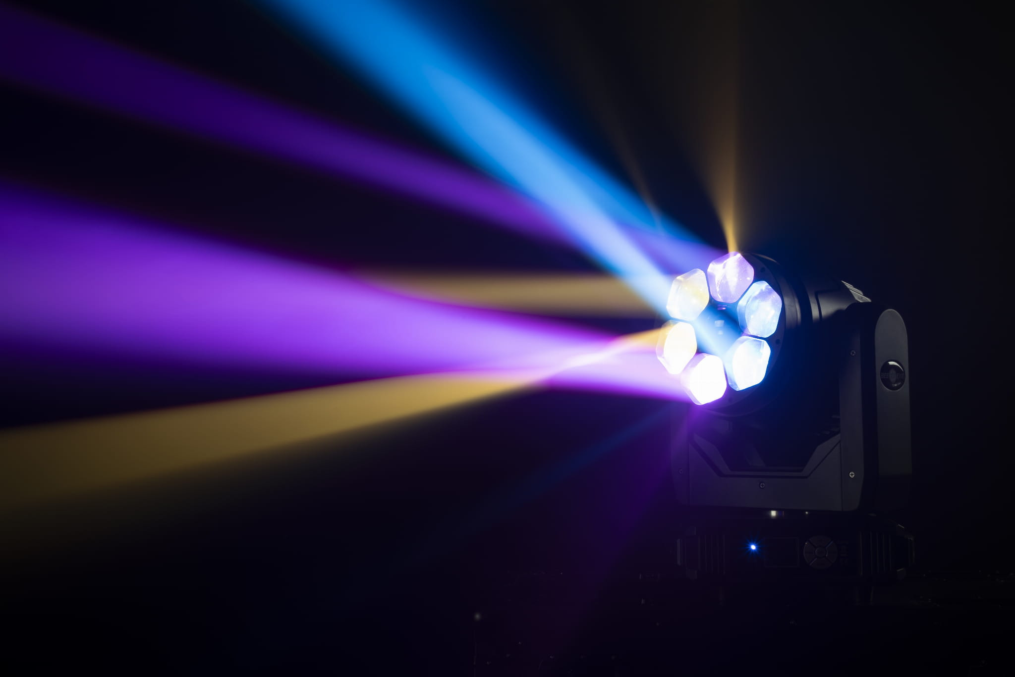 WASH-BE LED 740 PRO Flash - Głowica ruchoma LED