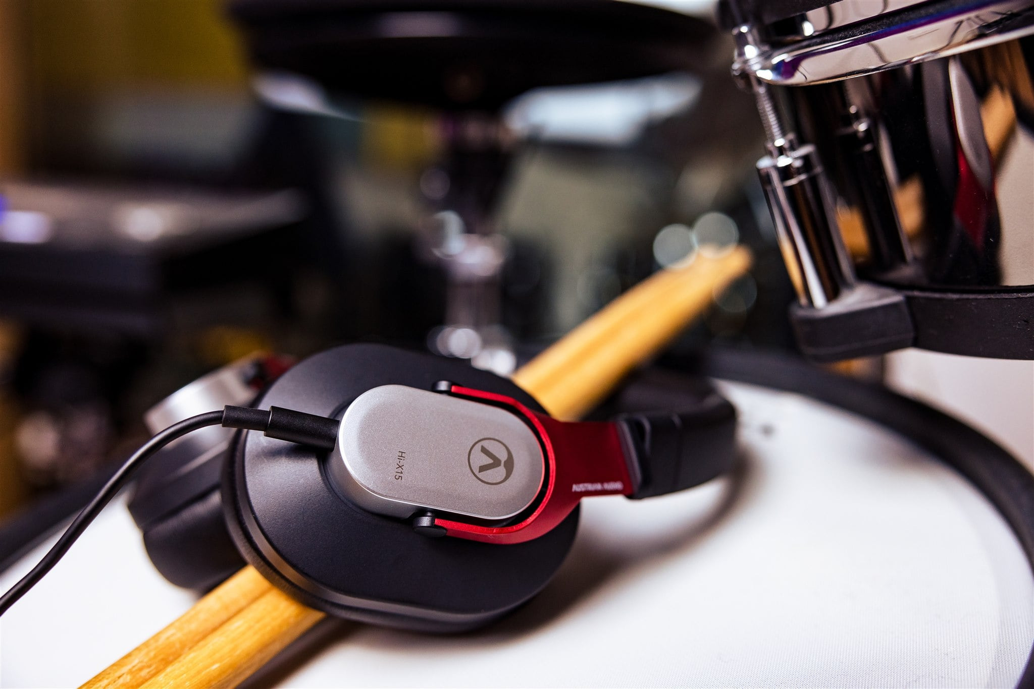 Austrian Audio HI-X15 – profesjonalne słuchawki z wyjątkową jakością dźwięku