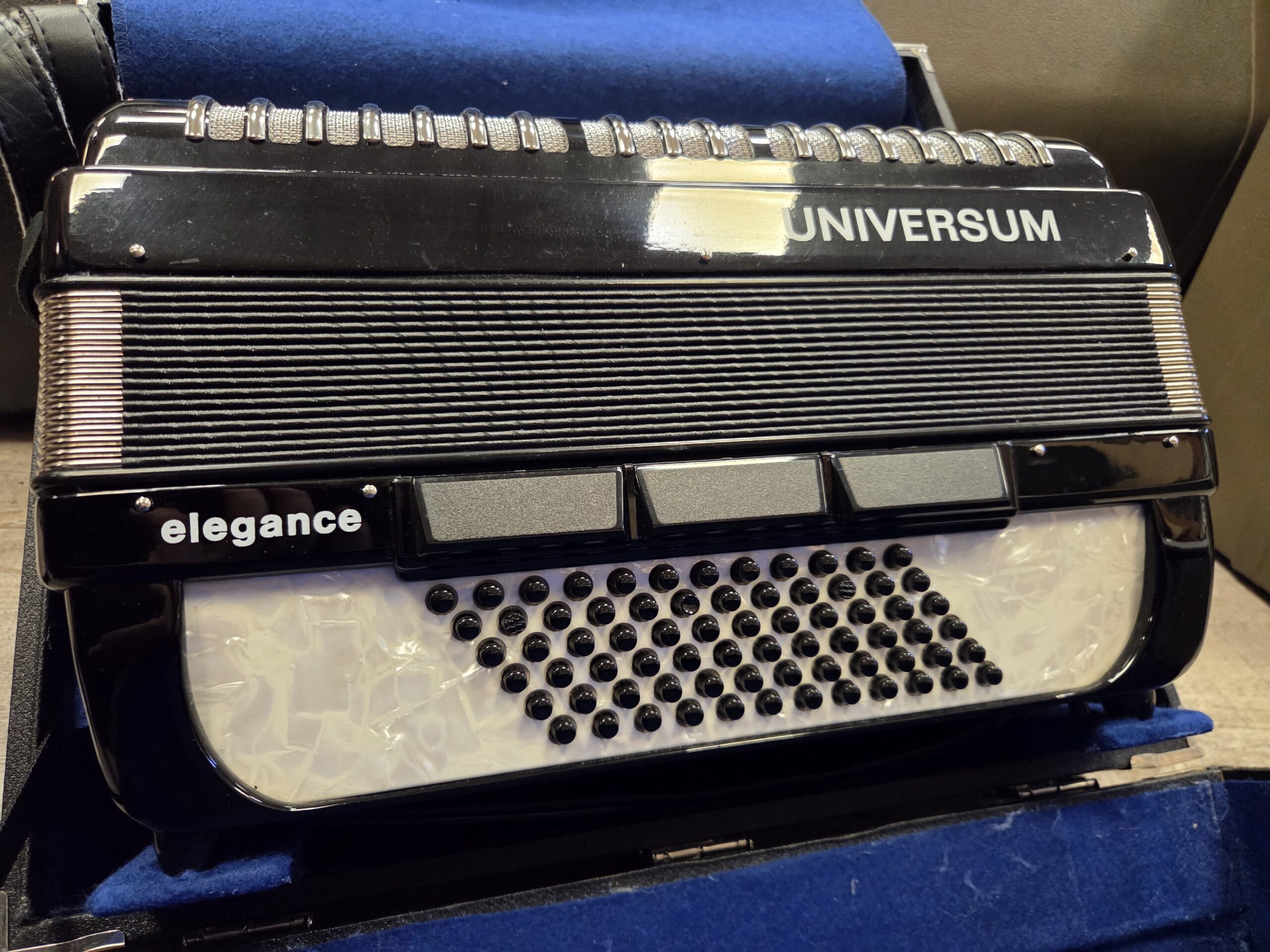 Weltmeister UNIVERSUM Elegance 72 - obrazek 4